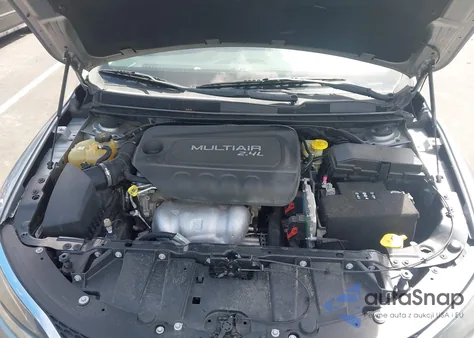 2016 Chrysler 200 Limited from USA, damaged, VIN 1C3CCCAB2GN155723